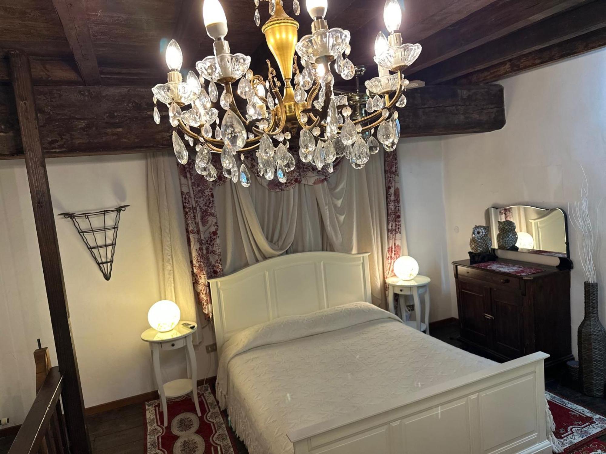 Апартаменты Residenza Saragozza Nuovo Stile Gipsy 2025 ! Болонья Экстерьер фото